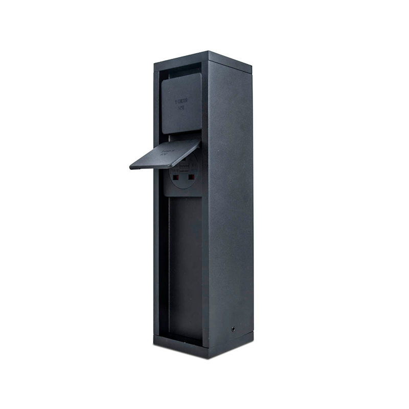 Садовая розетка G3119 220V, Max.4000W, IP44 80*80*310мм. Цвет черный