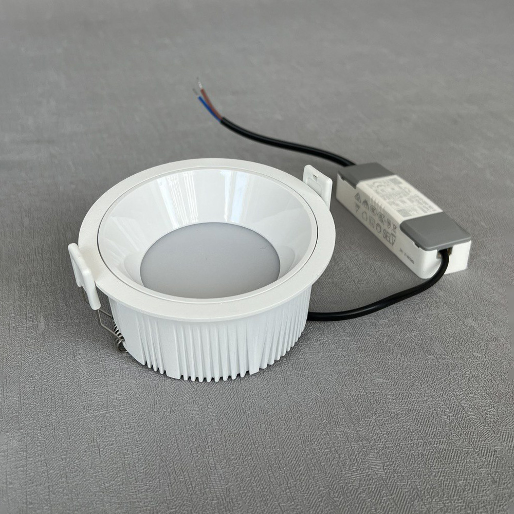 Светильник круглый  DW2034 (105*50mm) LED COB 12W 4200K. Цвет: белый