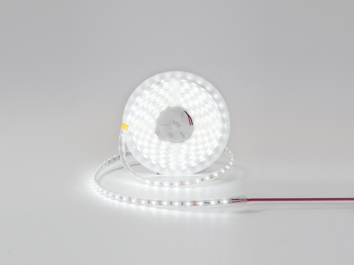 Лента светодиодная SWG LUX 4,8 Вт/м SMD3528 Закрытая (IP65) Цвет Холодный 12 В, катушка 5 м