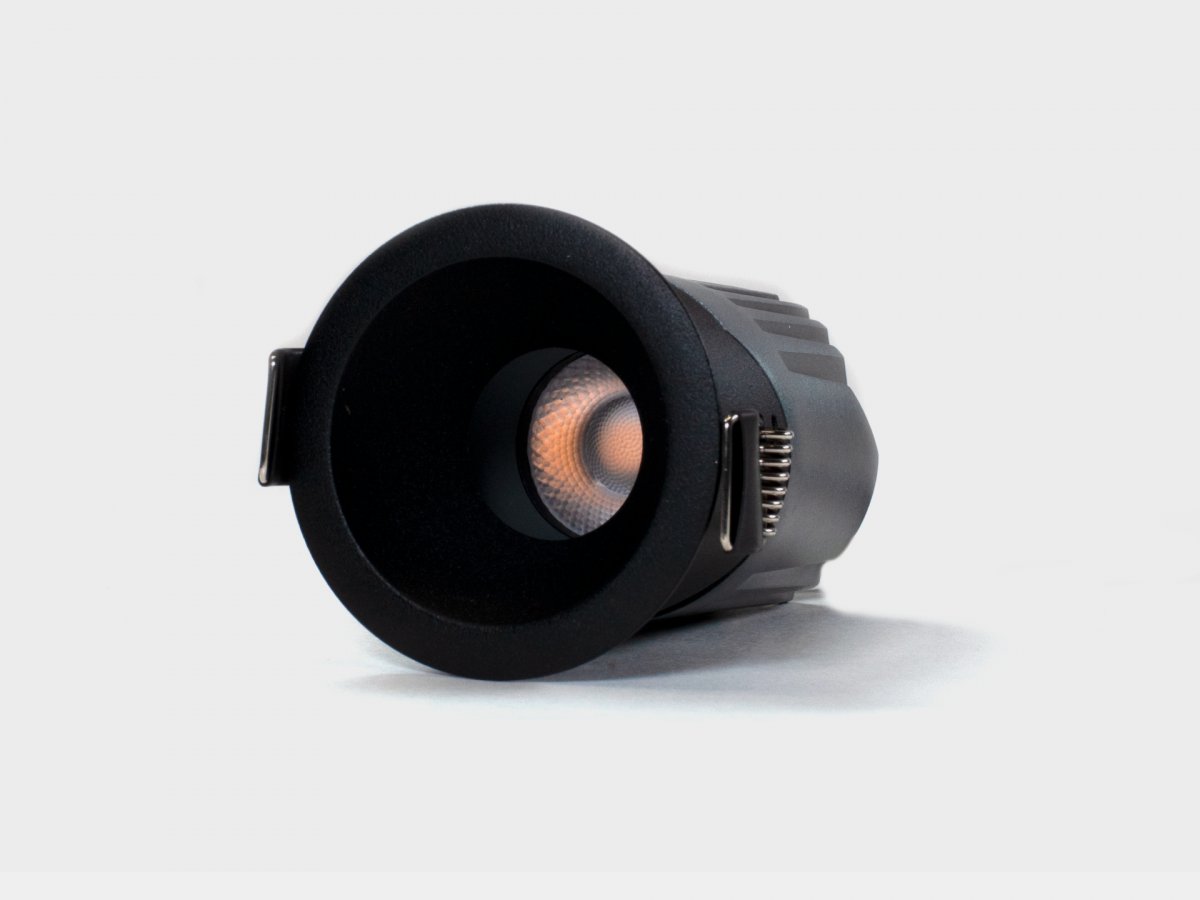 Светильник встраиваемый SWG 7Вт 55° IP65 черный 4000К поворотный RC-D52-7-BL-NW65