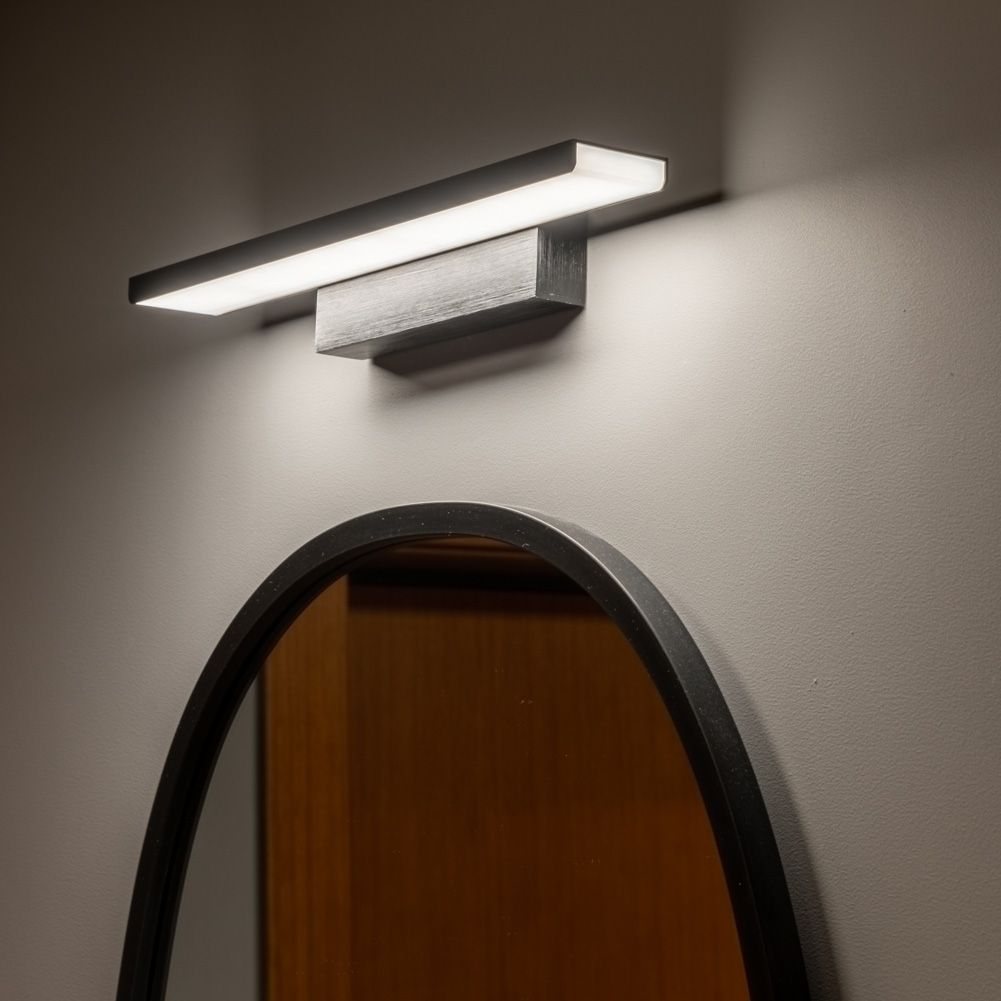 Настенный светодиодный светильник Sankara LED черный 16W IP20 черная