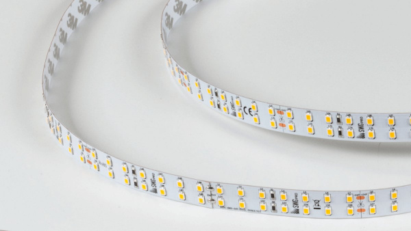 фото Светодиодная лента ПРО 2835, 196 LED/м, 20 Вт/м, 24В, IP20, Цвет: Теплый белый, SWG2P196-24-20-WW-20, катушка 5 м