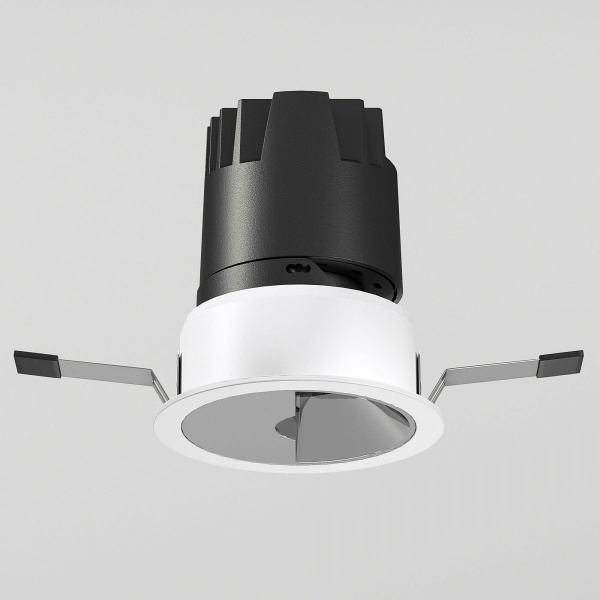 фото Точечный светодиодный светильник 10W 3000K белый/хром 25090/LED