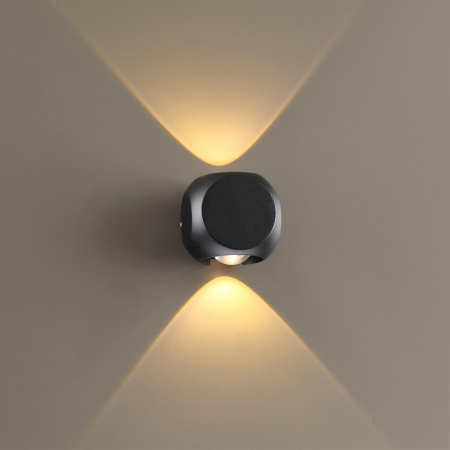 фото Черн/металл Настенный светильник IP54 LED 4W 350Лм 3200K 70° MIKO HIGHTECH, арт. 4222/4WL