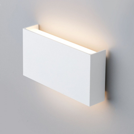 фото Пылевлагозащищенный светодиодный светильник Golf IP54 1705 Techno LED белый