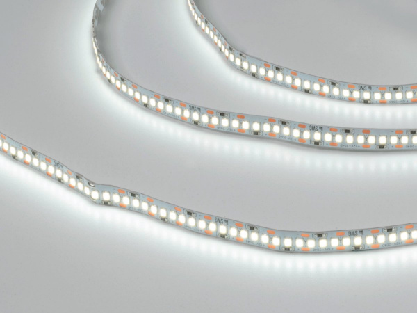 Светодиодная лента 2835, 204 LED/м, 22 Вт/м, 12В, IP20, Цвет: Холодный белый, SWG2204-12-22-W-М, катушка 5 м