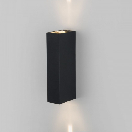 фото Уличный настенный светильник Blaze LED 3000K черный IP65 35136/W