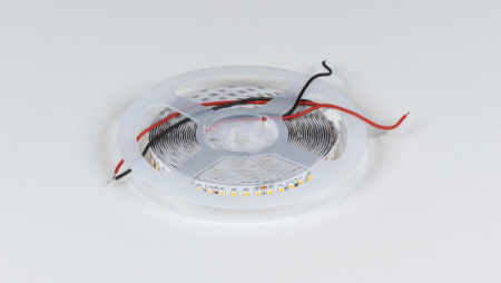 фото Светодиодная лента SWG PRO 2835, 168 LED/м, 17,3 Вт/м, 24В, IP20, Цвет: Теплый белый, SWG2P168-24-17.3-WW-20, катушка 5 м