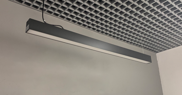 фото Светильник линейный светодиодный подвесной HB7236  LED SMD 36W 3000К цвет:черный