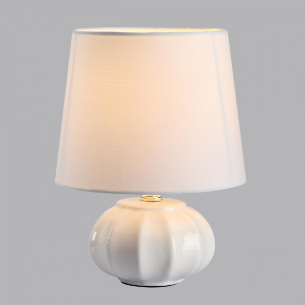 фото Белый, керамика/текстиль Настольная лампа Е27 1*60W 220V HAMA MODERNI, арт. 8145/1T