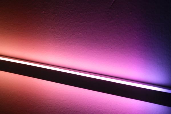 фото Неоновая лента SWG SPI RGB 24В IP67 10Вт/м 140 LED/м SMD2835 20×13 мм двойное свечение NE-DU560-24-10-WS2811RGB-67, катушка 5 м