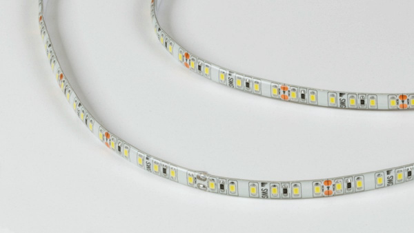 фото Светодиодная лента 2835, 120 LED/м, 9,6 Вт/м, 24В, IP65, 3M, Цвет: Холодный белый, SWG2120-24-9.6-W-65-M, катушка 5 м