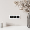 Розетка с заземлением, шторками и USB тип A+C (черный акрил) W1171748