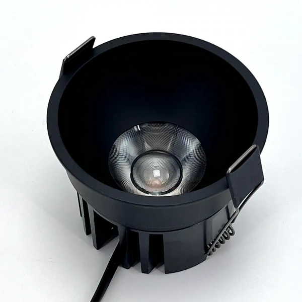Свет-к LED (S1612) встр. круг. 220-240V COB 12W 4000K черный с борт WO