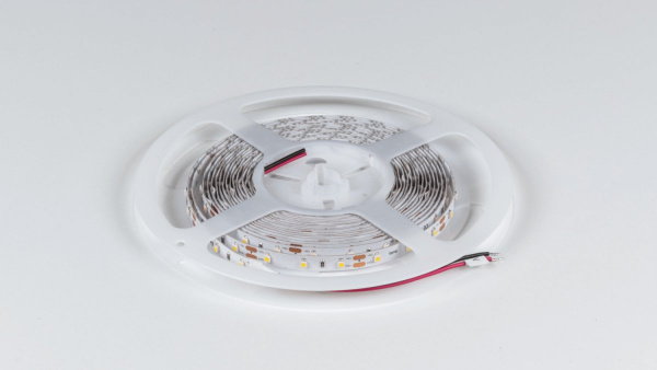 фото Лента светодиодная SWG DSG 3528 DW 60L-V12-IP33, 4000 K, 300 LED, 4,8 W/m, LUX, катушка 5 м