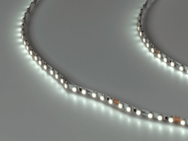 Светодиодная лента SWG PRO 3528, 120 LED/м, 9,6 Вт/м, 24В, IP20, Цвет: Холодный белый, SWG3PT120-24-9.6-W, катушка 5 м