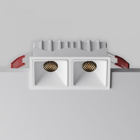 фото Встраиваемый светильник Maytoni Technical Alfa LED DL043-02-10W3K-SQ-W-1, белый