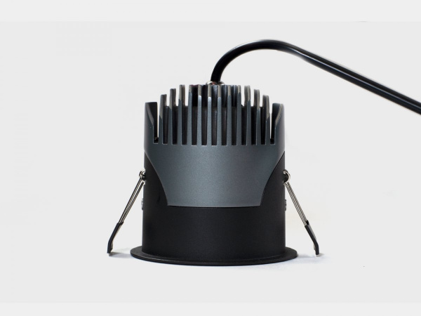 фото Светильник встраиваемый SWG 12Вт 55° IP65 черный 3000К поворотный RC-D84-12-BL-WW65