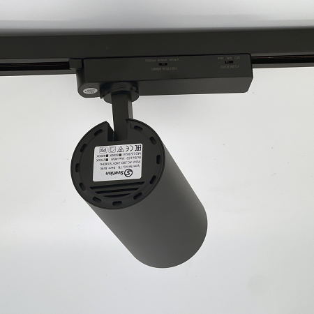 фото Светильник светодиодный TR8240 трековый COB 40W 3CCT цвет:черный
