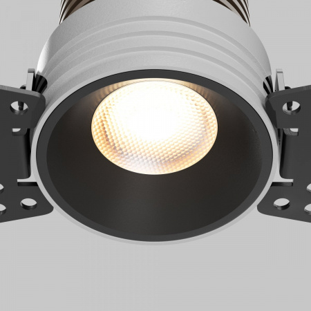 фото Встраиваемый светильник Maytoni Technical Mini DL059-7W4K-TRS-B, черный