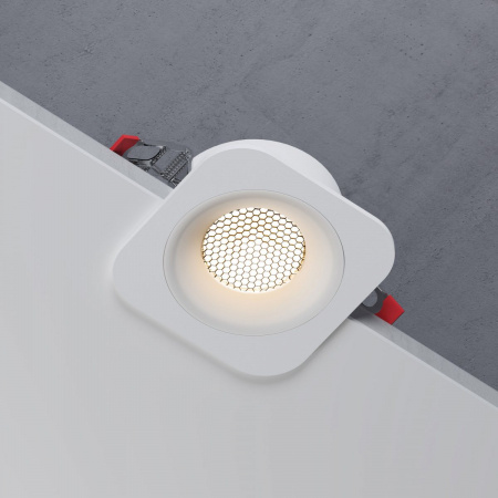 фото Светильник встраиваемый с антибликовой решеткой Tetro 10W 3000K белый IP44 15276/LED