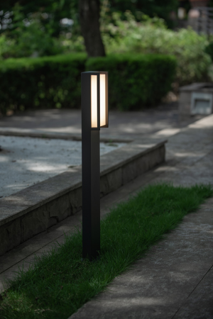 фото Светильник "Qubo" Bollard light  220V LED 17.3W 3000K G4157 .  Цвет: темно серый