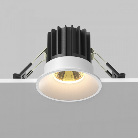 фото Встраиваемый светильник Maytoni Technical Round DL058-7W2.7K-W, белый