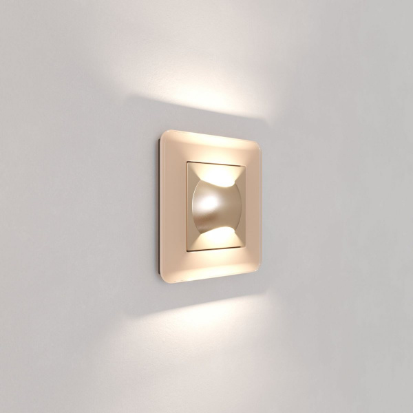фото Встраиваемая LED подсветка МУН (шампань) W1154511