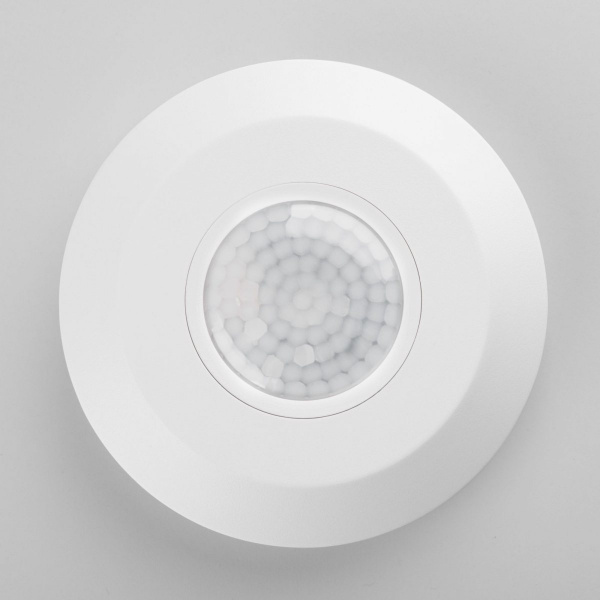 фото Инфракрасный датчик движения 6м 2000W 360° IP20 SNS-M-11 белый