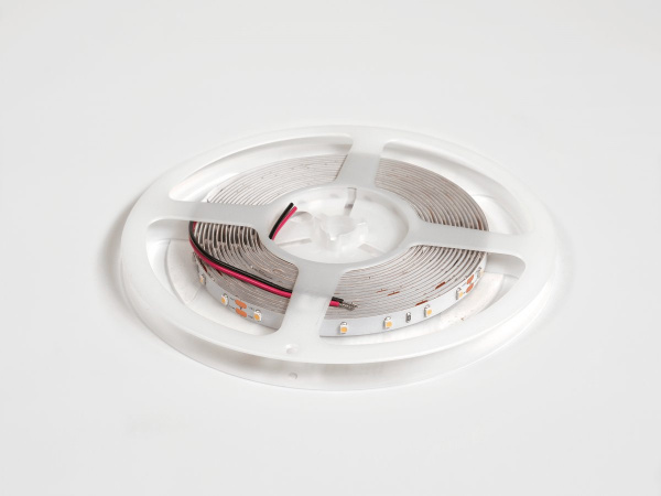фото Лента светодиодная SWG DSG 3528 WW 60L-V24-IP33, 2700K, 300 LED, 4,8 W/m, LUX, катушка 5 м