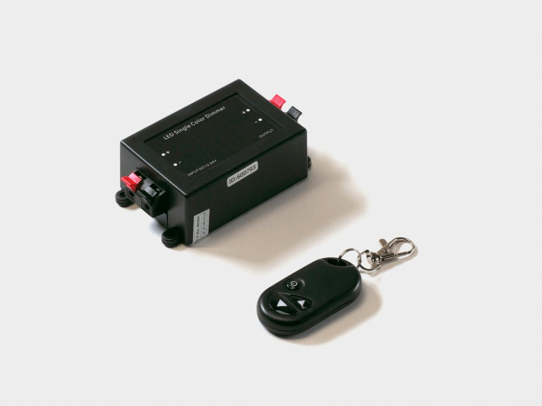 Диммер SWG для ленты с брелоком 8А 12V/24V, RF-DIM-3-8A