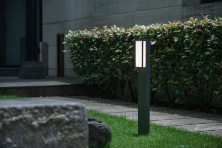 фото Светильник "Qubo" Bollard light  220V LED 17.3W 3000K G4157 .  Цвет: темно серый