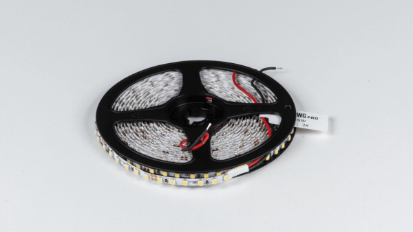 фото Светодиодная лента SWG PRO 3528, 120 LED/м, 9,6 Вт/м, 24В, IP20, Цвет: Холодный белый, SWG3PT120-24-9.6-W, катушка 5 м