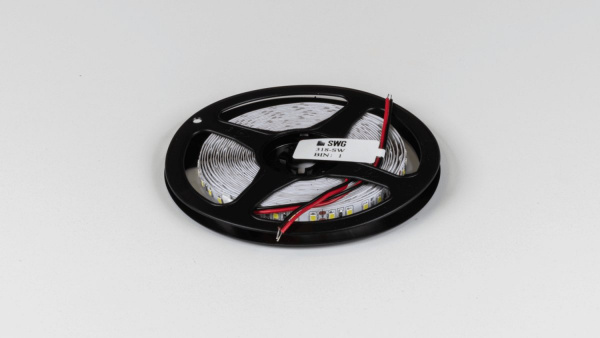 фото Светодиодная лента 2835, 120 LED/м, 9,6 Вт/м, 24В, IP20, 3M, Цвет: Холодный белый, SWG2120-24-9.6-W-M, катушка 5 м