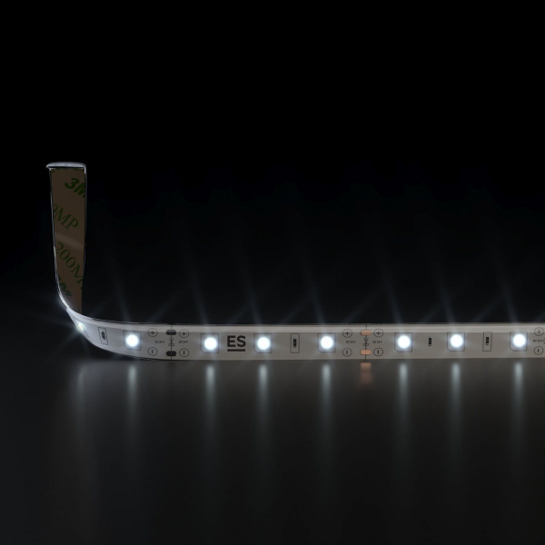 Светодиодная лента 24 В 4,8 Вт/м 60 Led/м 2835 IP65, дневной белый 4200K, 5 м