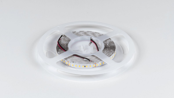 фото Лента светодиодная SWG DSG2835 NW 160L-V24-IP33, 4000K, 5W/m, LUX, катушка 5 м