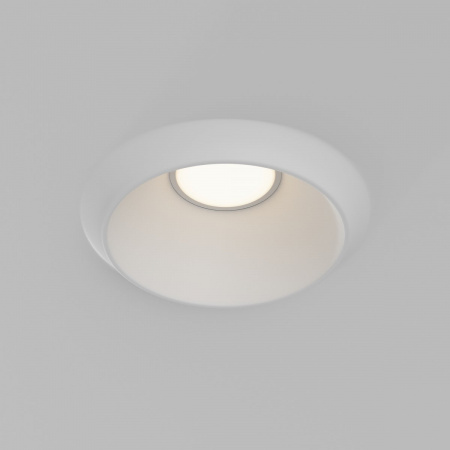 фото Встраиваемый светильник Maytoni Technical Gyps Modern DL124-GU10-01-TRS-W, белый