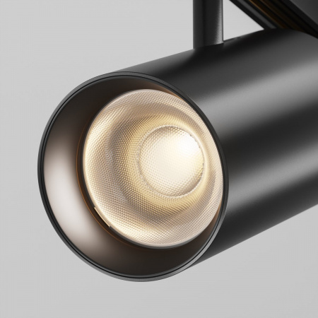 фото Трековый светильник Maytoni Technical Focus Led TR243-18W3K-B, черный