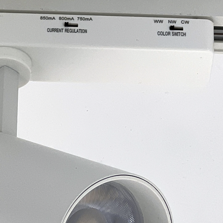 фото Светильник светодиодный TR8230 трековый COB 30W 3CCT цвет:белый
