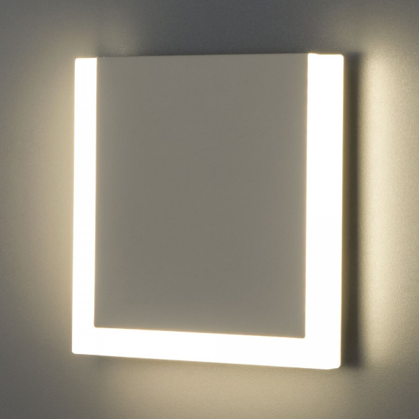 фото Настенный светодиодный светильник 40146/1 LED белый