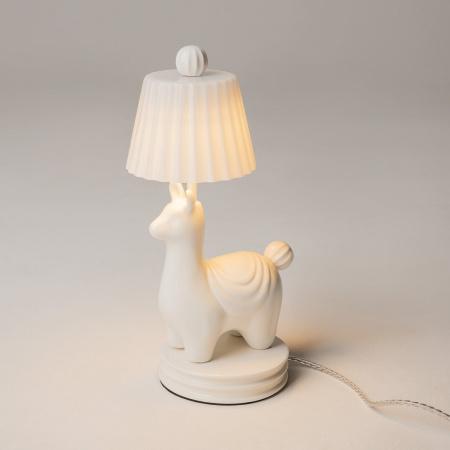 фото Настольный светильник Maytoni Senor Alpaca MOD377TL-L5W3K, белый