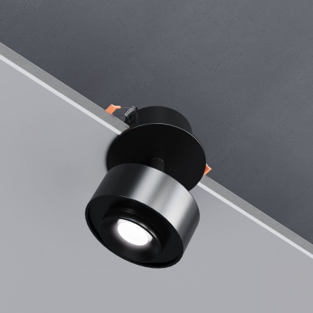 фото Потолочный поворотный светодиодный светильник Only 6W 4000K чёрный 25089/LED