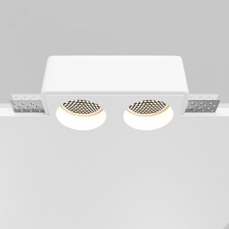 фото Встраиваемый светильник Maytoni Technical Gyps Modern DL123-GU10-02-W, белый
