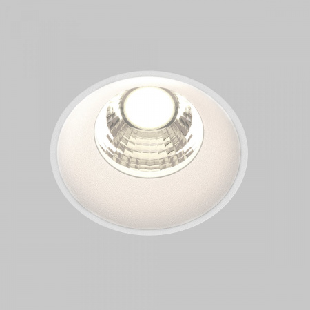 фото Встраиваемый светильник Maytoni Technical Round DL058-7W4K-TRS-W, белый