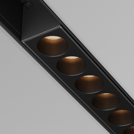 фото Трековый светильник Maytoni Technical Points TR031-2-6W3K-B, черный