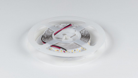 фото Лента светодиодная SWG 3x DSG 2835 DW 252L-V24-IP33, 4000 K, 1260 LED, 24W/m, 5000*19*2 mm, LUX, DSG2252, катушка 5 м