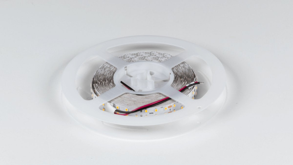 фото Лента светодиодная SWG 2x DSG 2835 WW 196L-V24-IP33, 3000 K, 980 LED, 18W/m, 5000*15*2 mm, LUX, катушка 5 м