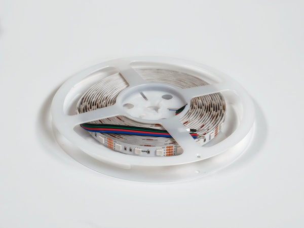 фото Лента светодиодная SWG DSG 5050 RGB 60L-V12-IP33, RGB, 300 LED, 14.4W/m, LUX, катушка 5 м