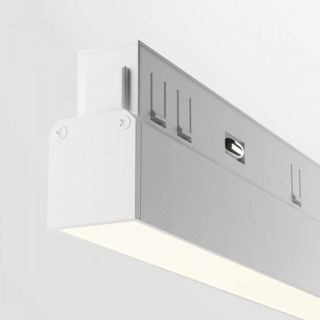 фото Трековый светильник Maytoni Technical Basis TR030-4-24WTW-DD2-W, белый