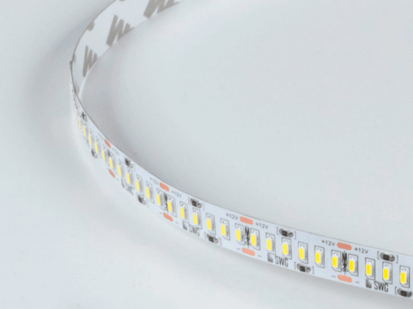 фото Светодиодная лента 3014, 240 LED/м, 24 Вт/м, 12В, IP20, Цвет: Холодный белый, SWG4240-12-24-W-M, катушка 5 м